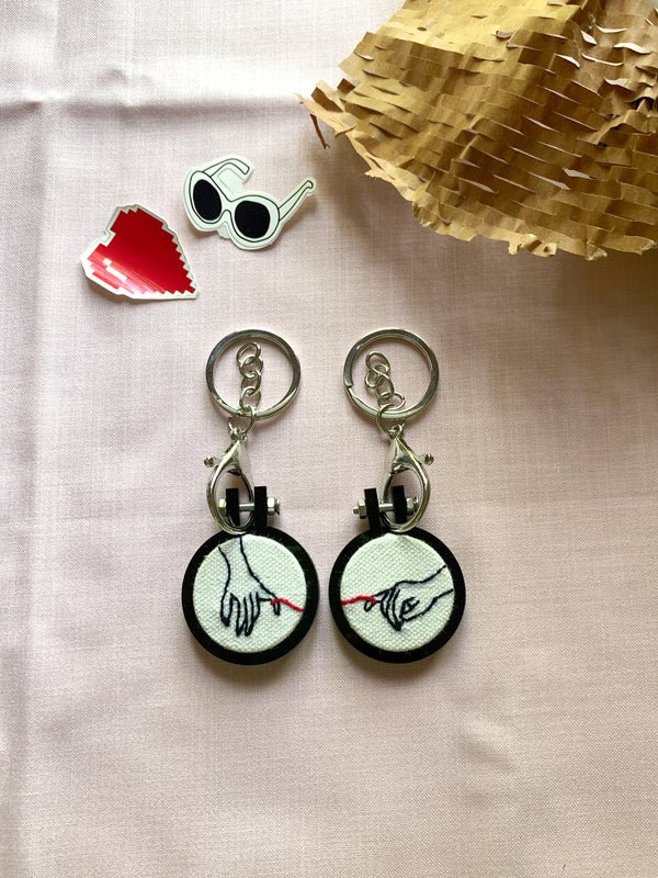 Hold me - Keychains - Image 2